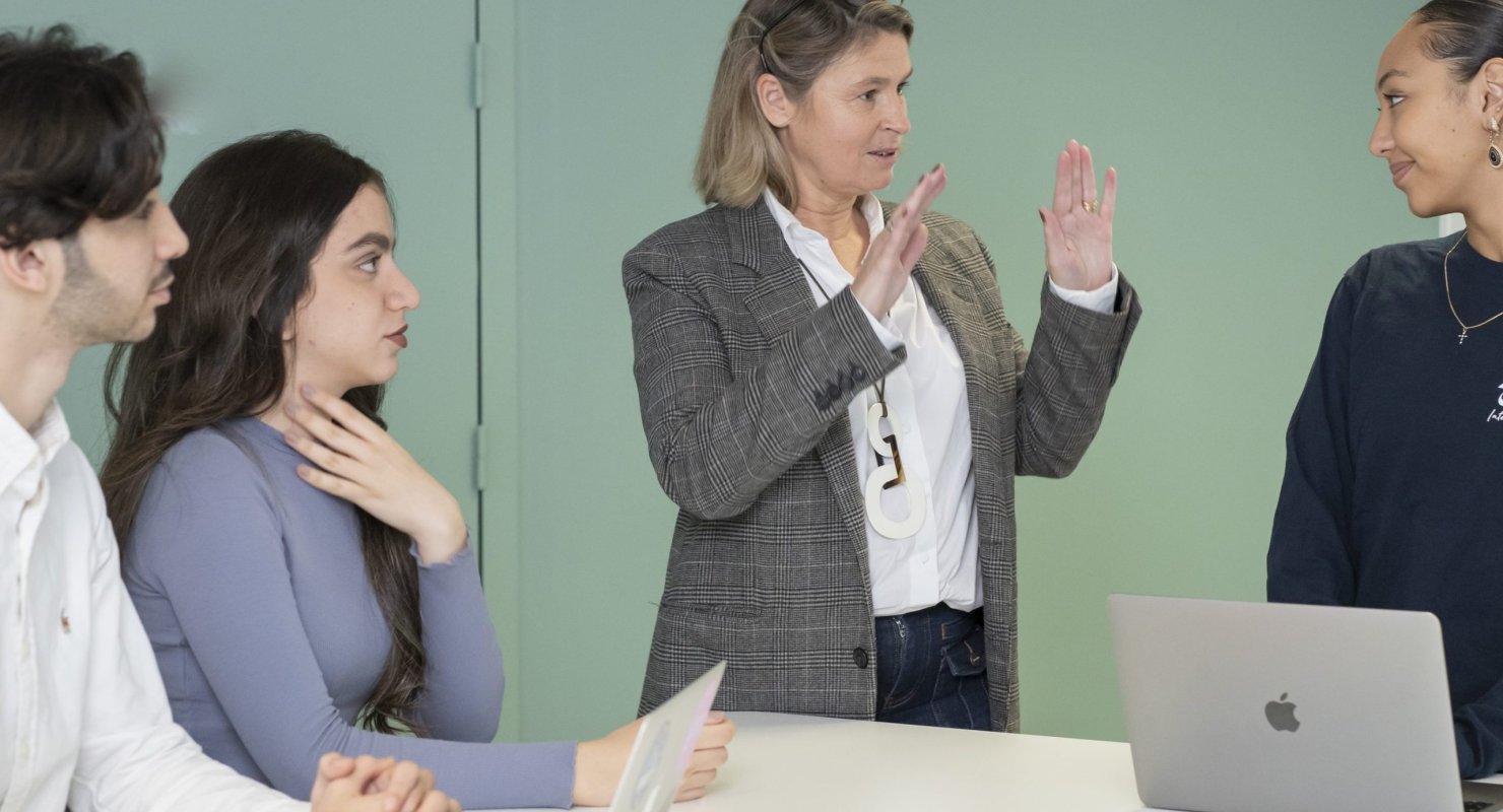 Trouver une alternance en commerce international : annonces, conseils